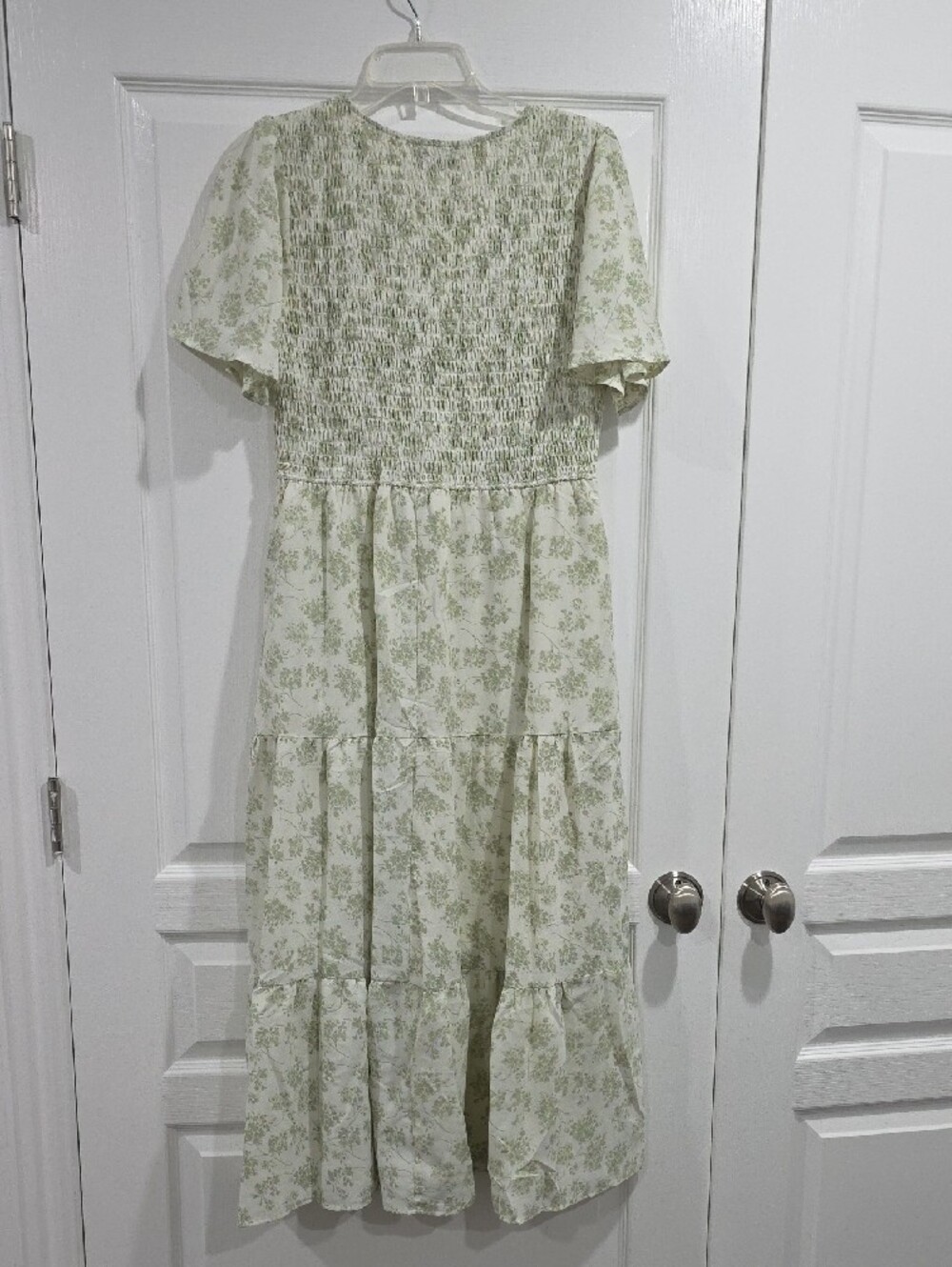 Light Green Floral Midi Dress with Smocked Bodice - Picture 3 of 5